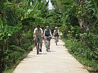 BIKING TO CU CHI TUNNEL 