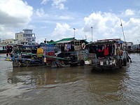 HCMC â€“ CAI THIA VILLAGE â€“ CAI BE FLOATING MARKET 